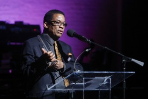 Herbie Hancock provoque une réunion de crise entre Jazz à Vienne et les Nuits de Fourvière…