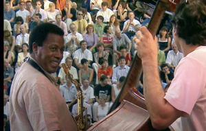 Il s’est produit à de multiples reprises au théâtre antique  de Vienne : l’hommage à Wayne Shorter qui s’est tu à 89 ans