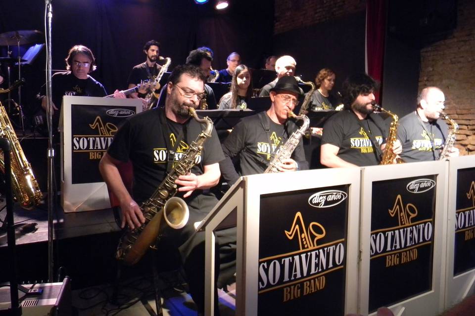Le Sotavento Big Band en concert